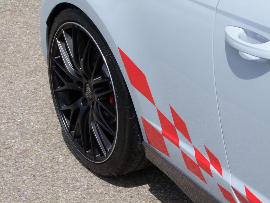  Seat Leon Cupra 280 by JE Design 2014 года  (фото 7 из 8)